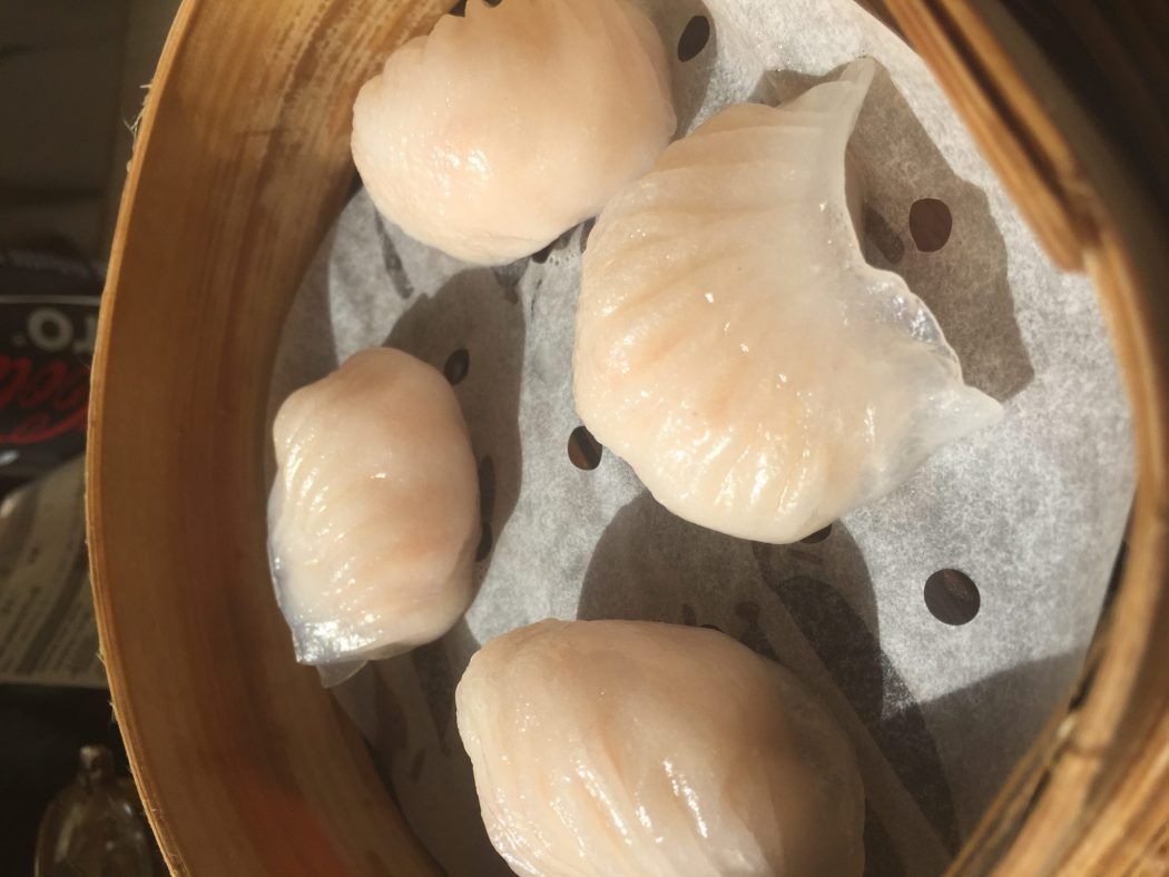 Hong Kong Travel Blog: Heading Off the Beaten Path 29 hong kong prawn dim sum at tim ho wan