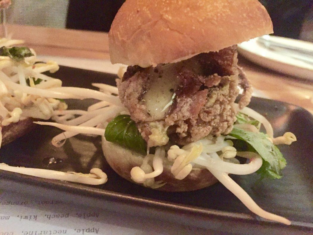 8 Great Things to do Mornington Peninsula 16 Crab sliders at the two buoys Dromana