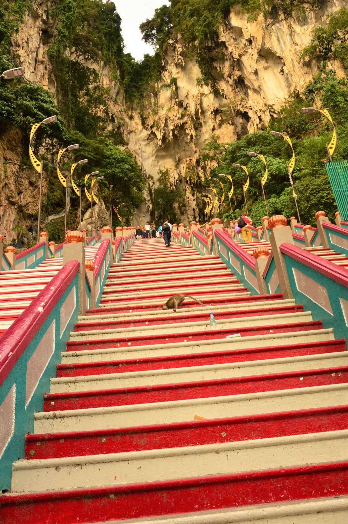 Kuala Lumpur in One Day: Hidden Gems & Classics 1 The long stairs heading up to Batu Caves