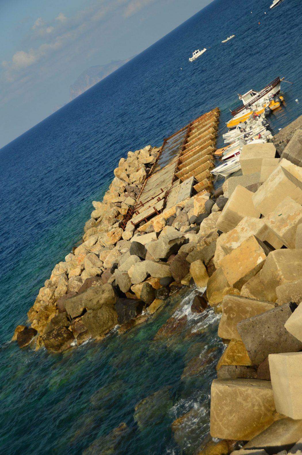  hafen auf der Insel Malfa äolische Inseln Sizilien