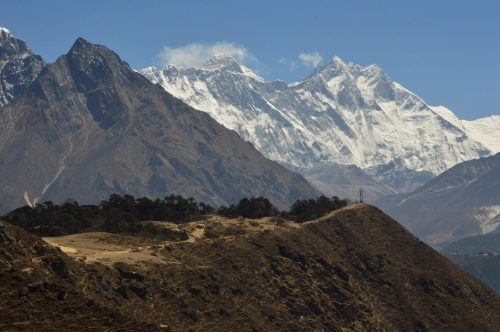 view of mount everest along the everest base camp trek view of mount everest along the everest base camp trek