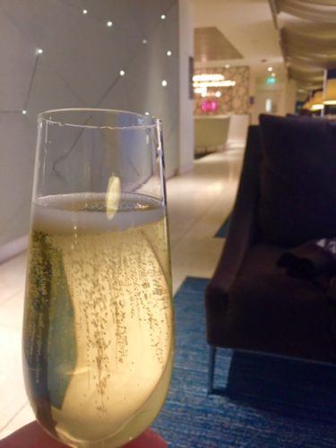 qatar a380 business class
