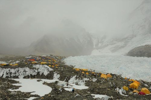 everest base camp in cloud and haze everest base camp in cloud and haze