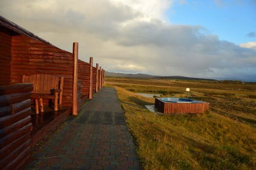 outdoor hot tub and building hotel ranga iceland