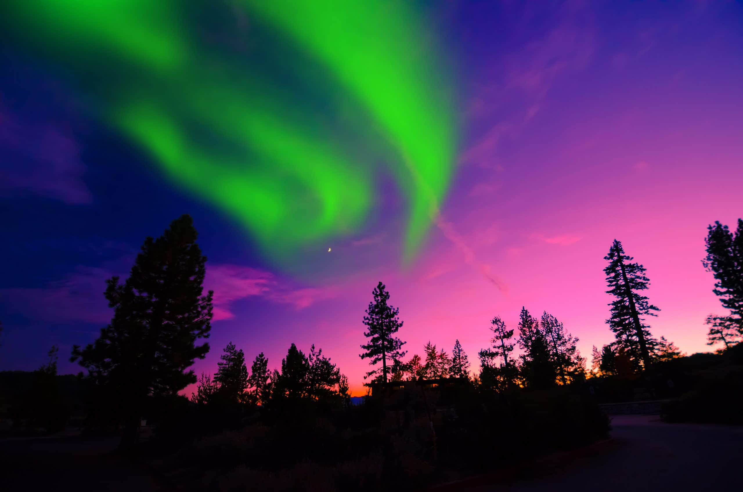 How to see the Northern Lights in Iceland - and get some great photos