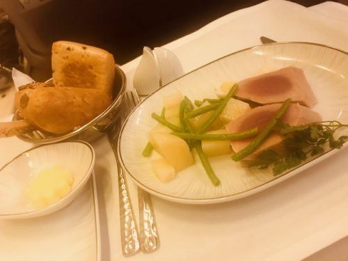 meal thai airways business class review