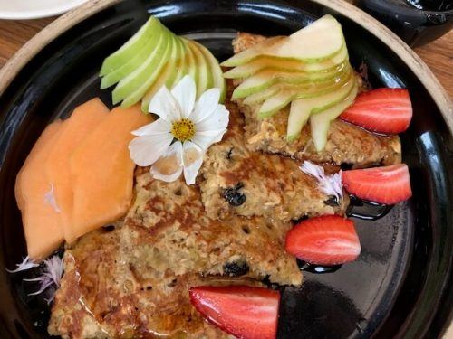 Botanika Medellin breakfast