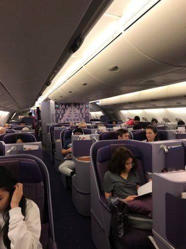 a380 business class cabin thai airways