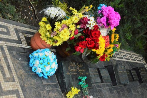 pablo escobar grave medellin colombia