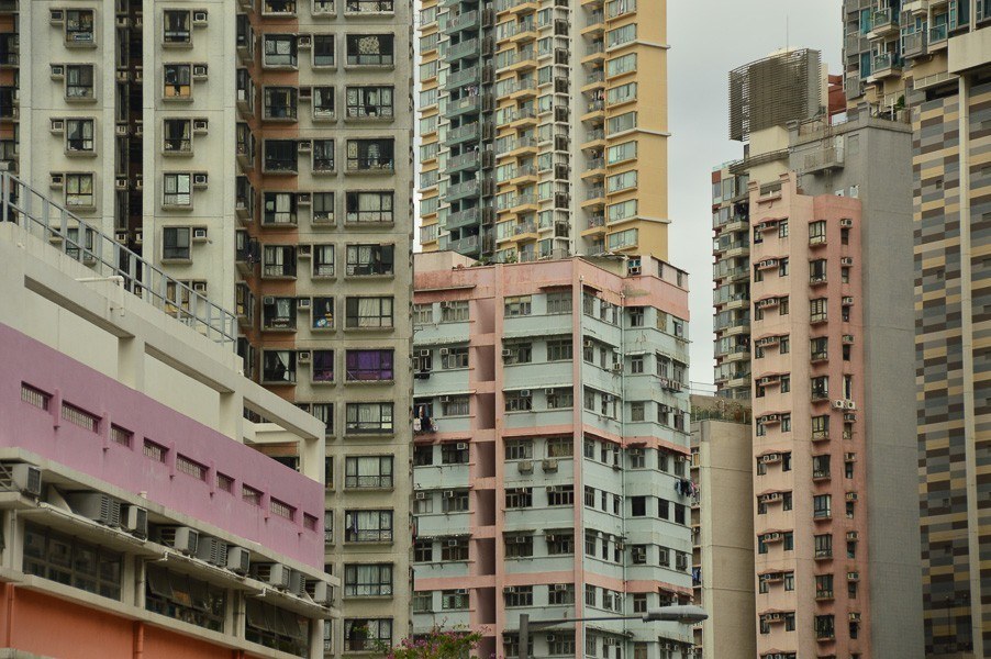 Hong Kong Travel Blog: Heading Off the Beaten Path 30 hong kong mongkok high rise buildings