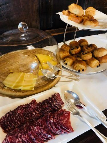 breakfast buffet at ockenden manor