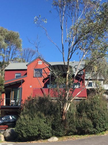 mount kosciuszko accommodation