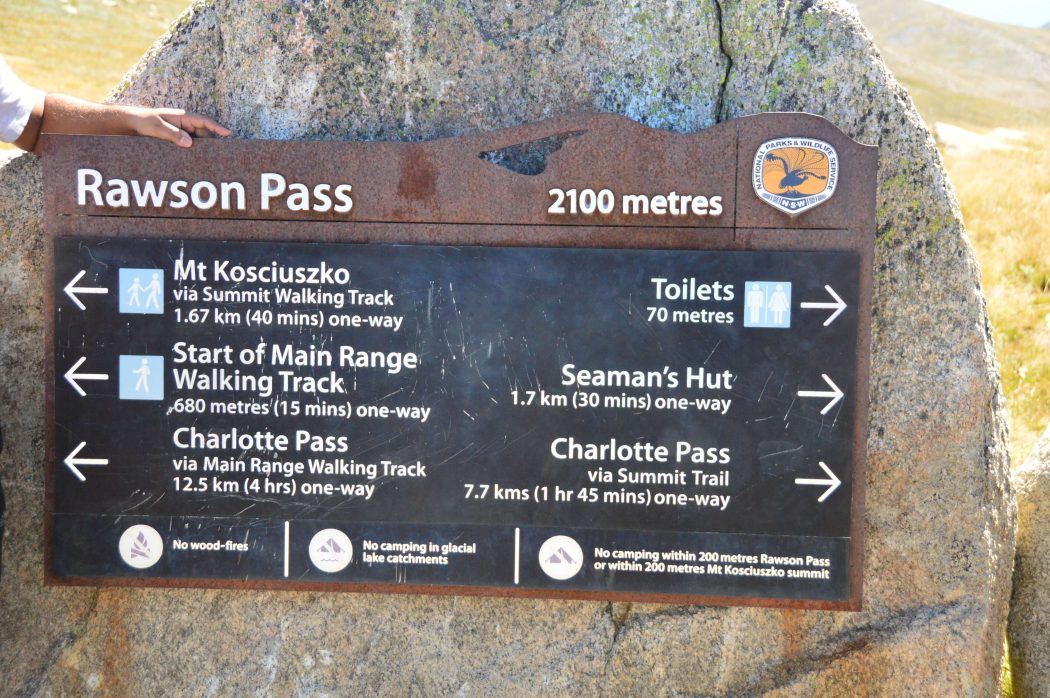 signs for different paths to take up Mt Kosciuszko