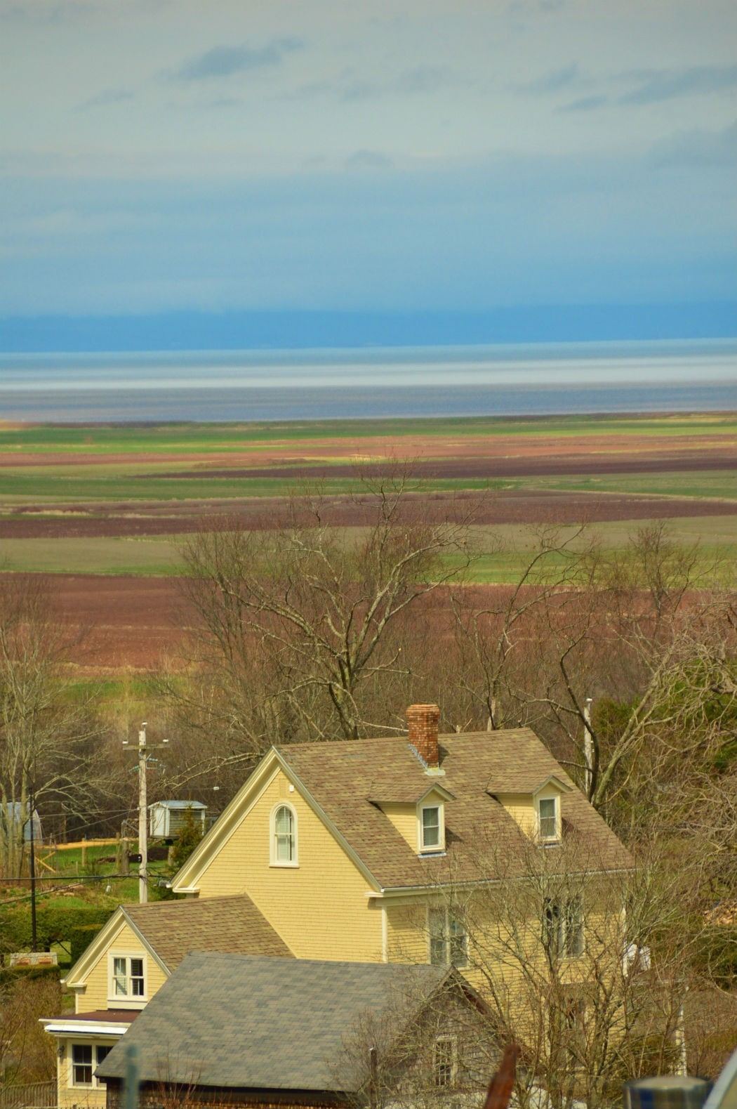 9 Best Wolfville Wineries (2022) You Won't Want to Miss 17 House and landscape of wolfville