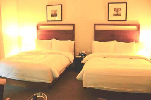 two queen sized beds in a room at calistoga california