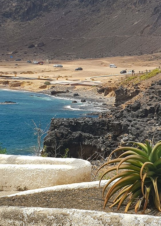 20 Best Gran Canaria Excursions - Great Tours & Day Trips for Adults 18 The beach in Las Palmas Gran Canaria