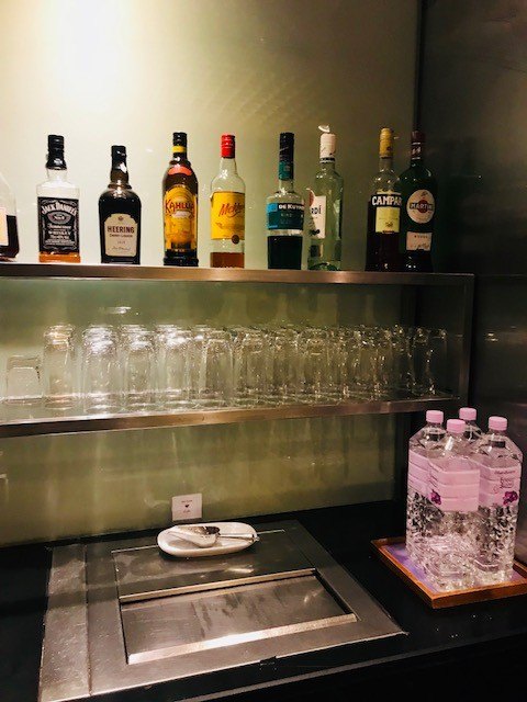 busines class london to sydney thai airways bangkok business class lounge