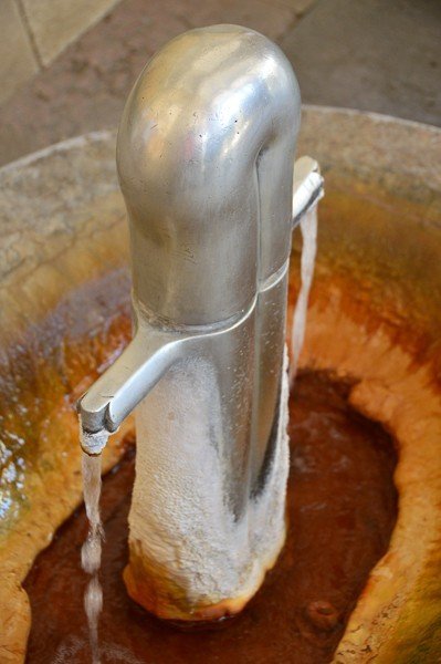 karlovy vary hot springs silver drinking fountain