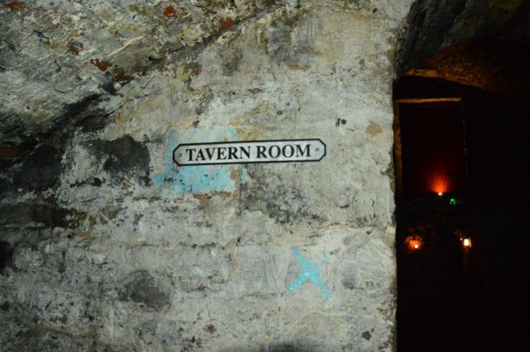 2 Best Edinburgh Vaults Tour Options I Boutique Adventurer