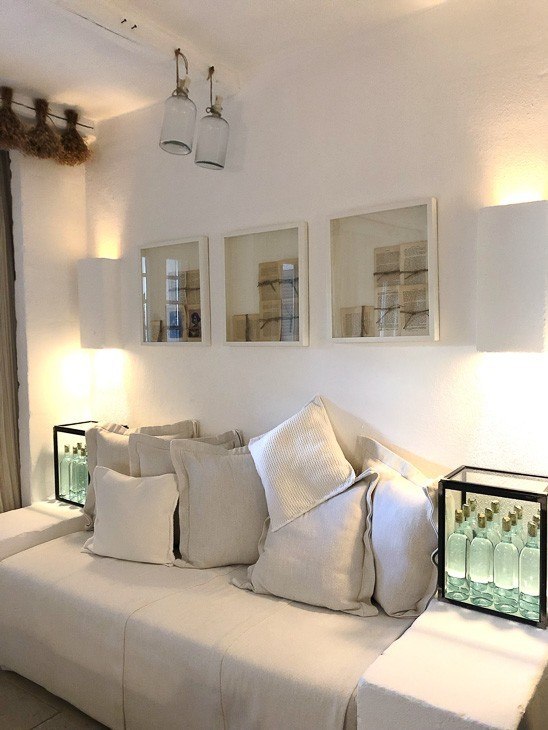 7 Best Places to Visit in Puglia (2022) 4 Living room in Villa at Borgo Egnazia