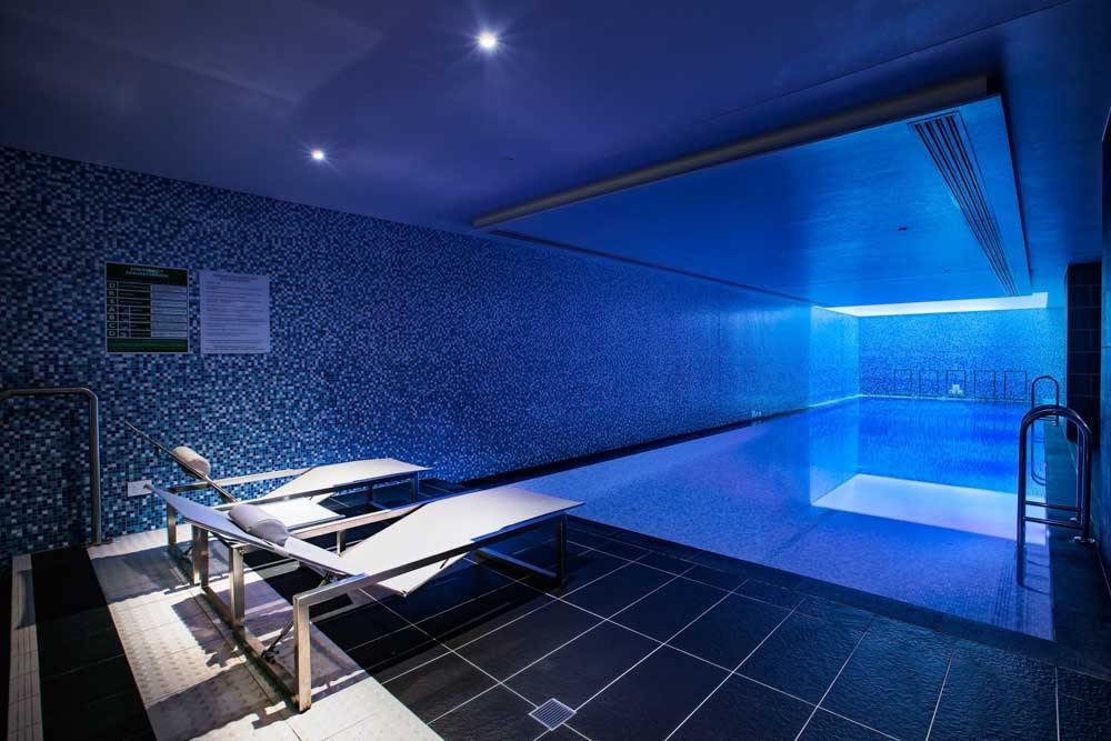 15 Fantastic & Stylish Brisbane Boutique Hotels for Adults 5 Capri-hotel-brisbane