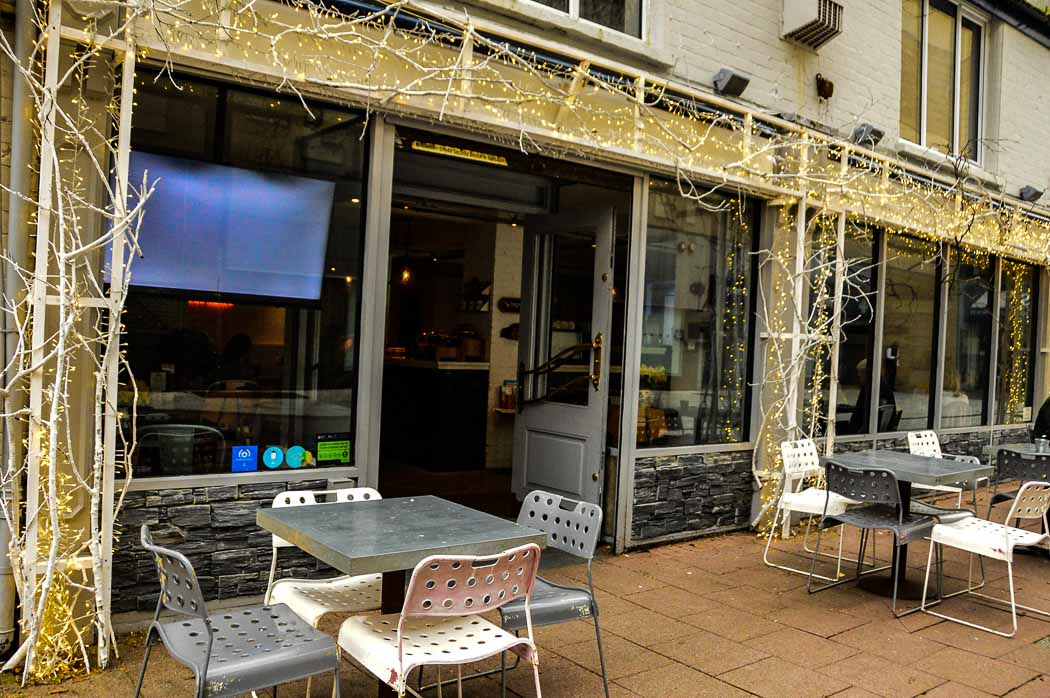 12 Fun Things to do in Cardiff (2022) 20 activities to do in cardiff - Big Moose coffe shop outdoor seating