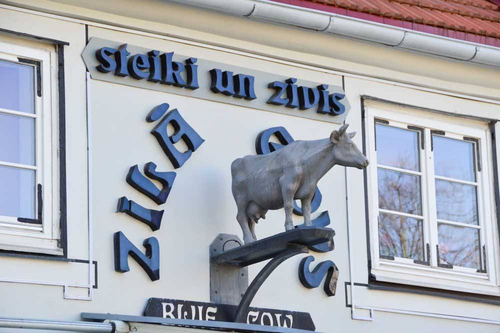 blue-cow-restaurant-riga