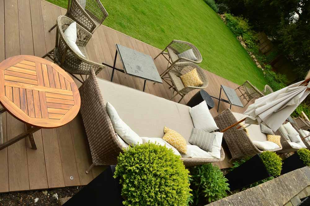 Where to Stay in the Cotswolds for Boutique Hotel Lovers 3 england_cotswolds_the-painswick-outdoor-couches