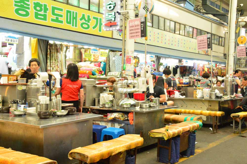 12 Best Things to do in Daegu Korea 25 korea_daegu_seomun-market-eating-area
