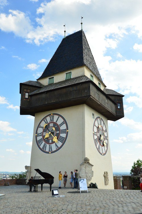 austria_graz_clock-tower