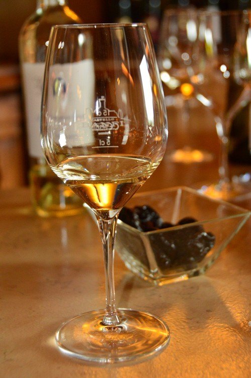 italy_montepulciano_banfi-wine-glass