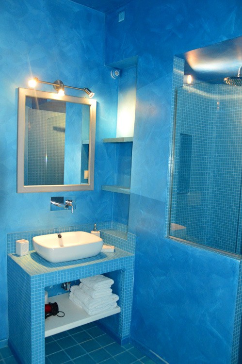 greece_ios_mylopotas-beach-gorgona-hotel-bathroom greece_ios_mylopotas-beach-gorgona-hotel-bathroom