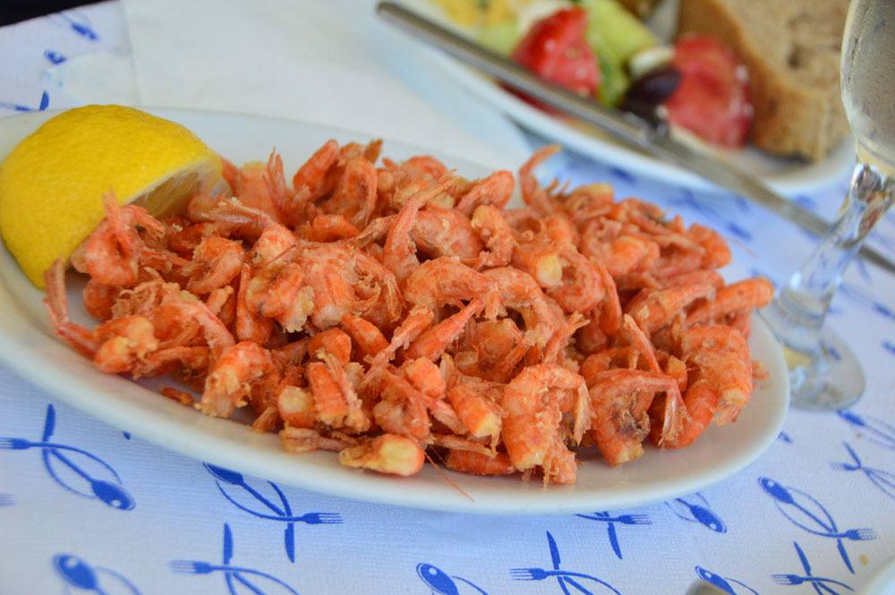17 Best Things to do in Ios 22 greece_ios_mylopotas-drakos-fried-shrimp