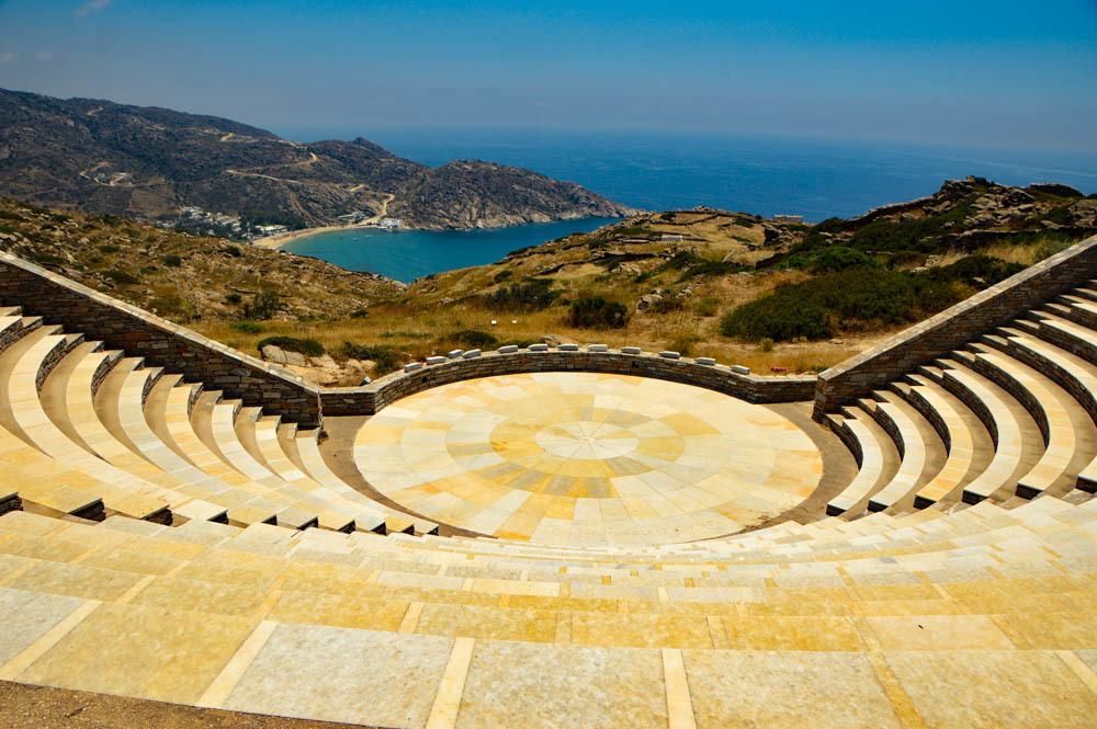 17 Best Things to do in Ios 15 greece_ios_outdoor-theater