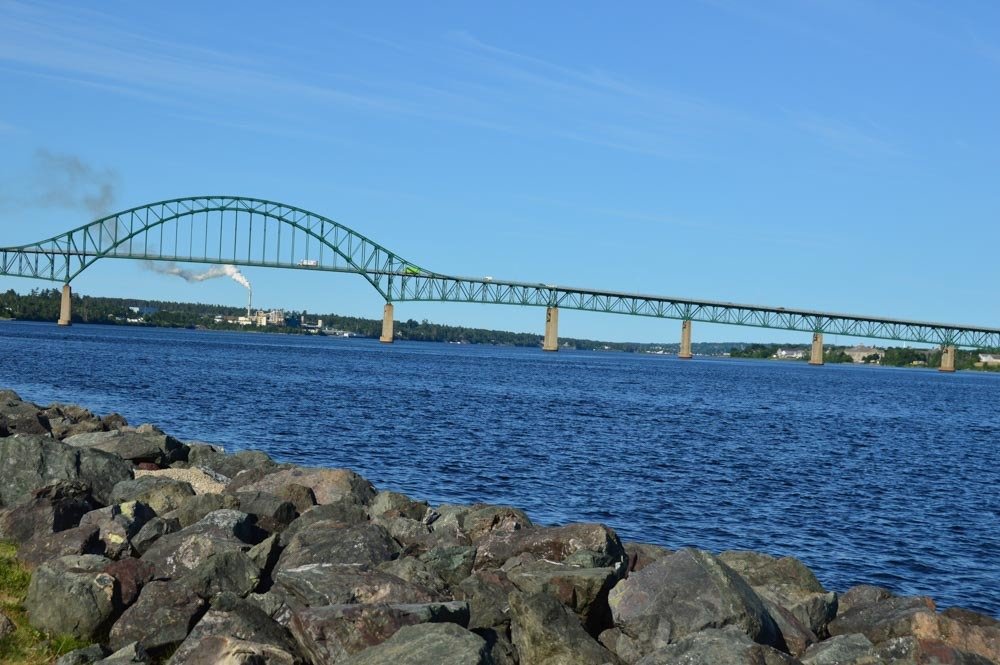 canada_new-brunswick_rodd-miramichi-bridge