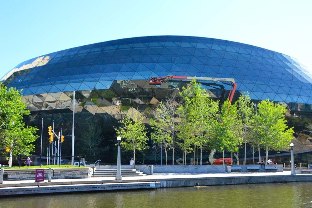 3 Best Ottawa Tours You Won't Want to Miss 3 canada_ottawa_building