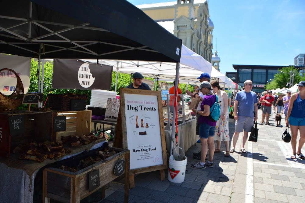 3 Best Ottawa Tours You Won't Want to Miss 7 canada_ottawa_farmers-market