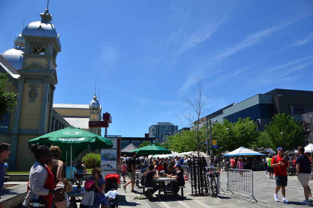 3 Best Ottawa Tours You Won't Want to Miss 6 canada_ottawa_landsdowne-market