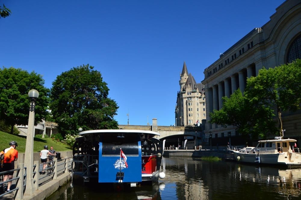 rideau canal boat tours