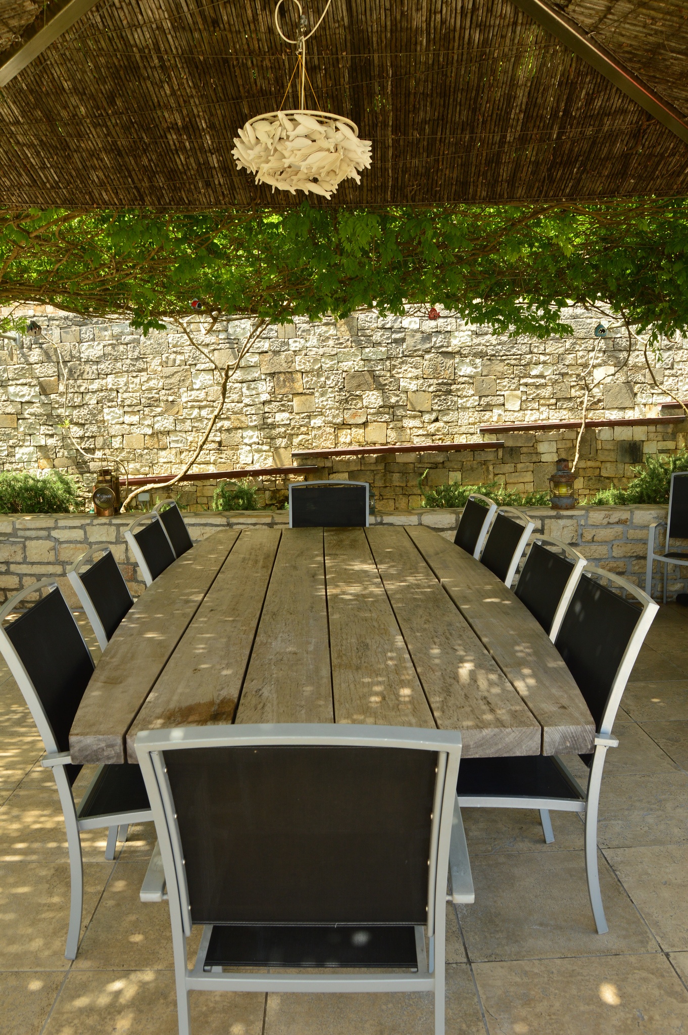 greece_paxos-villa-glaros-top-floor-outdoor-dining-area-1