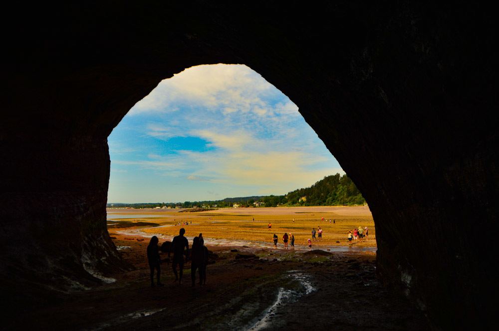 canada_new-brunswick_st-martins-sea-cave-view-from