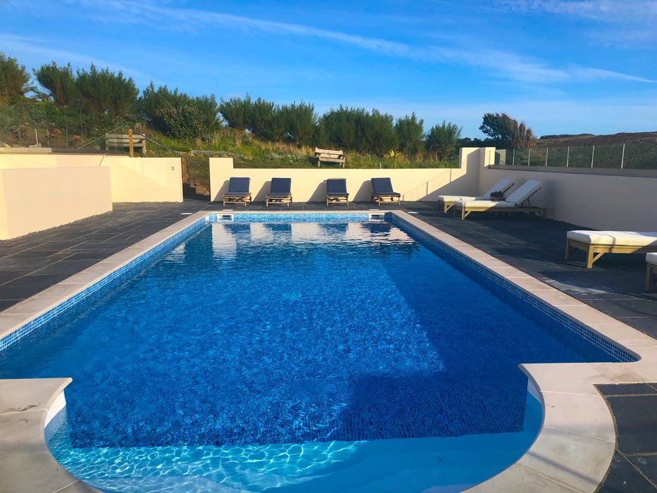 2 Best Spa Hotels South West England 39 england_cornwall_mullion-cove-hotel-pool