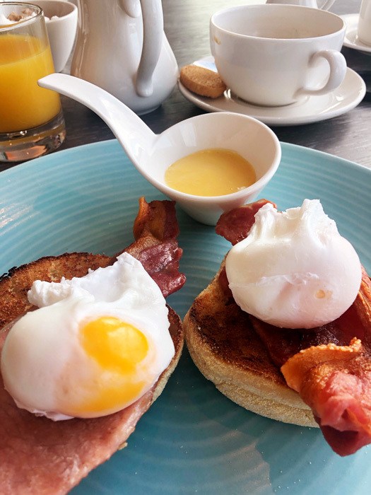 2 Best Spa Hotels South West England 23 england_devon_thurlestone-hotel-eggs-benedict