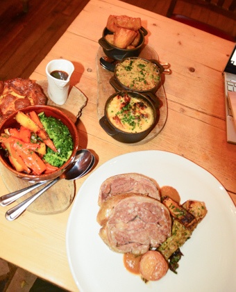 england_winchester_wykeham-arms-lamb-roast england_winchester_wykeham-arms-lamb-roast