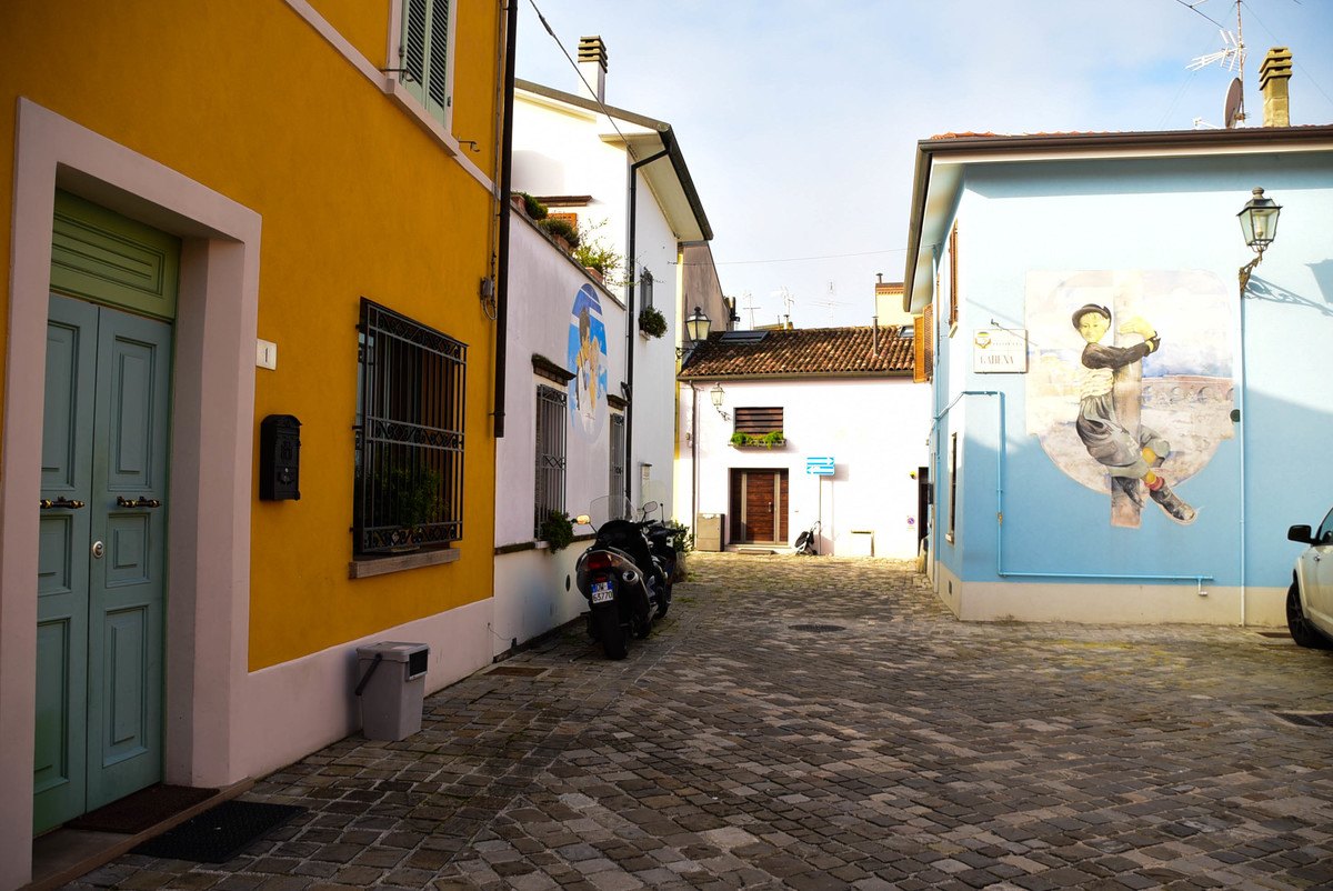 14 Fantastic Things to do in Rimini that you'll Love 6 Italy_Rimini_street-art-colourful-houses