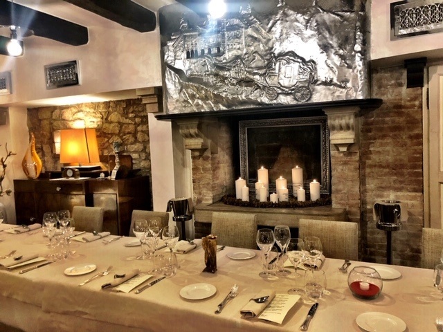 14 Fantastic Things to do in Rimini that you'll Love 52 San_Marino_restaurant-righi