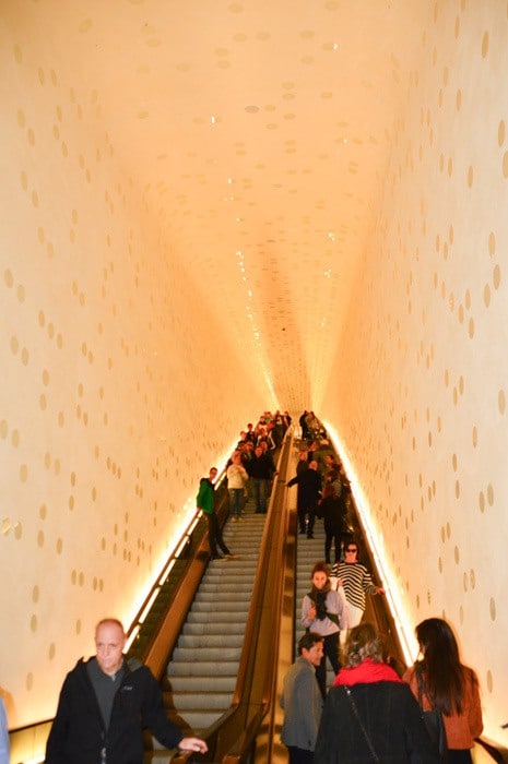 germany_hamburg_elbphilharmonie-escalator