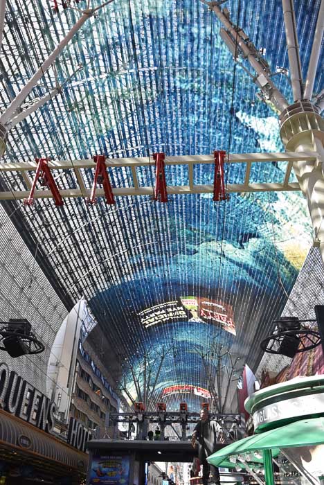 las_vegas_fremont-street-experience