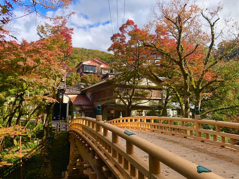 17 Best Things to do in Kanazawa You're Going to Love 48 japan_kaga_korogiro-bridge-3