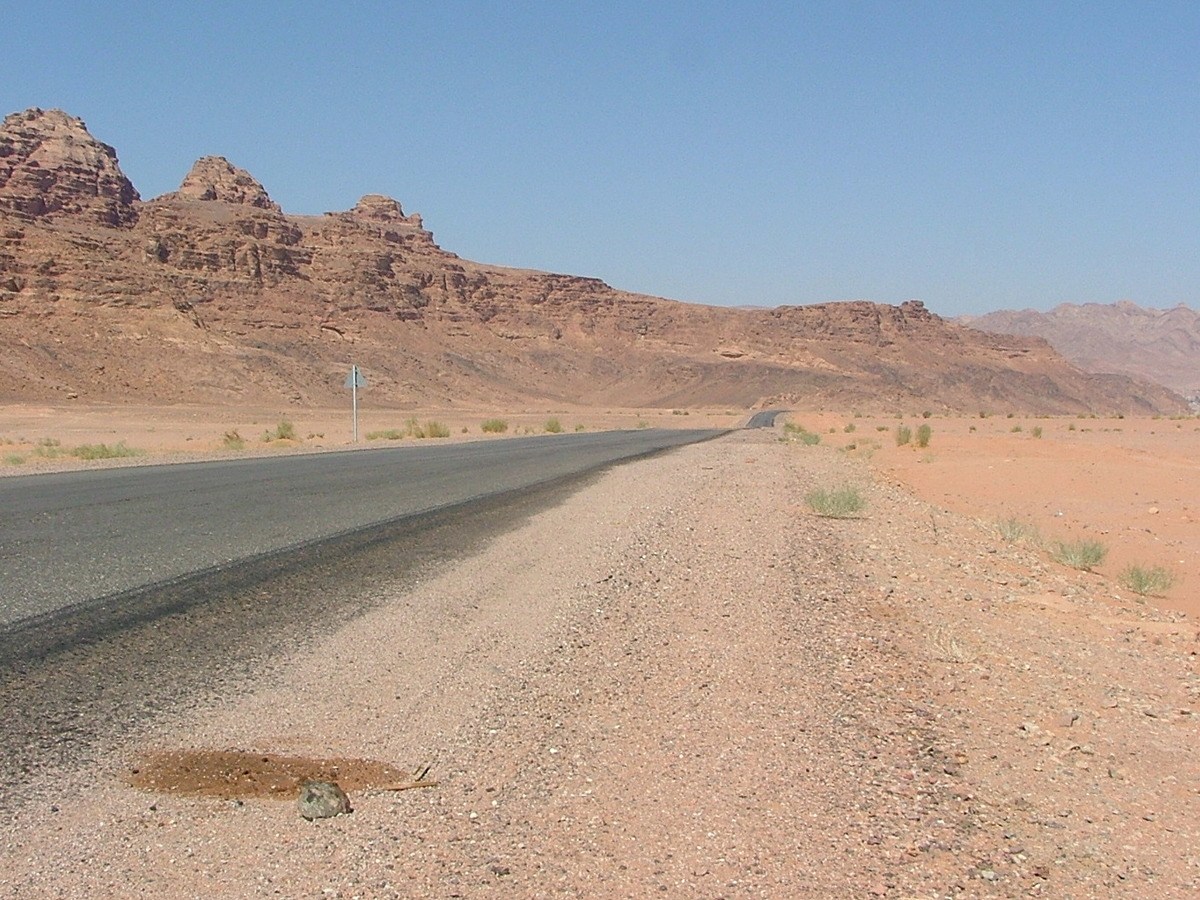 Jordan Itinerary for Boutique Hotel Lovers 2 jordan-road-against-desert